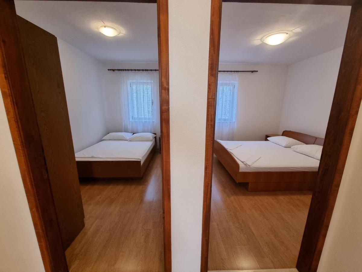 마카르스카 Apartman Ivan 아파트 외부 사진